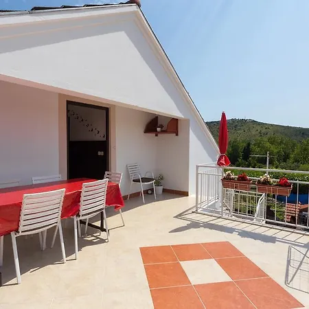Apartamento & Boksic Mlini