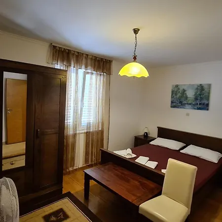 & Boksic شقة مْليني