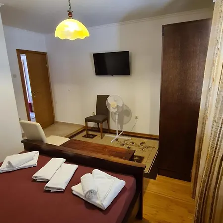 & Boksic مْليني