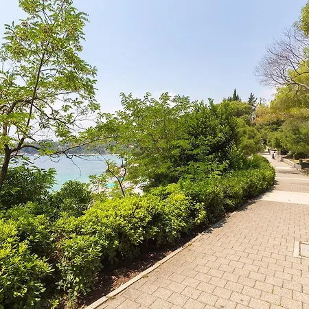 شقة & Boksic مْليني