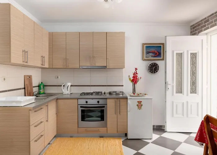 Apartamento & Boksic *